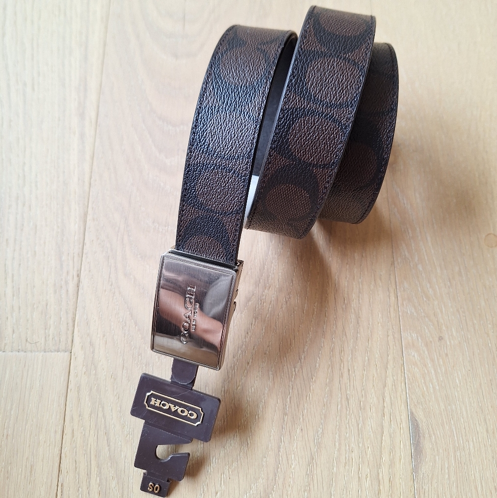 New Coach F66111 Marine Belt With Coach Engraved Buckle
